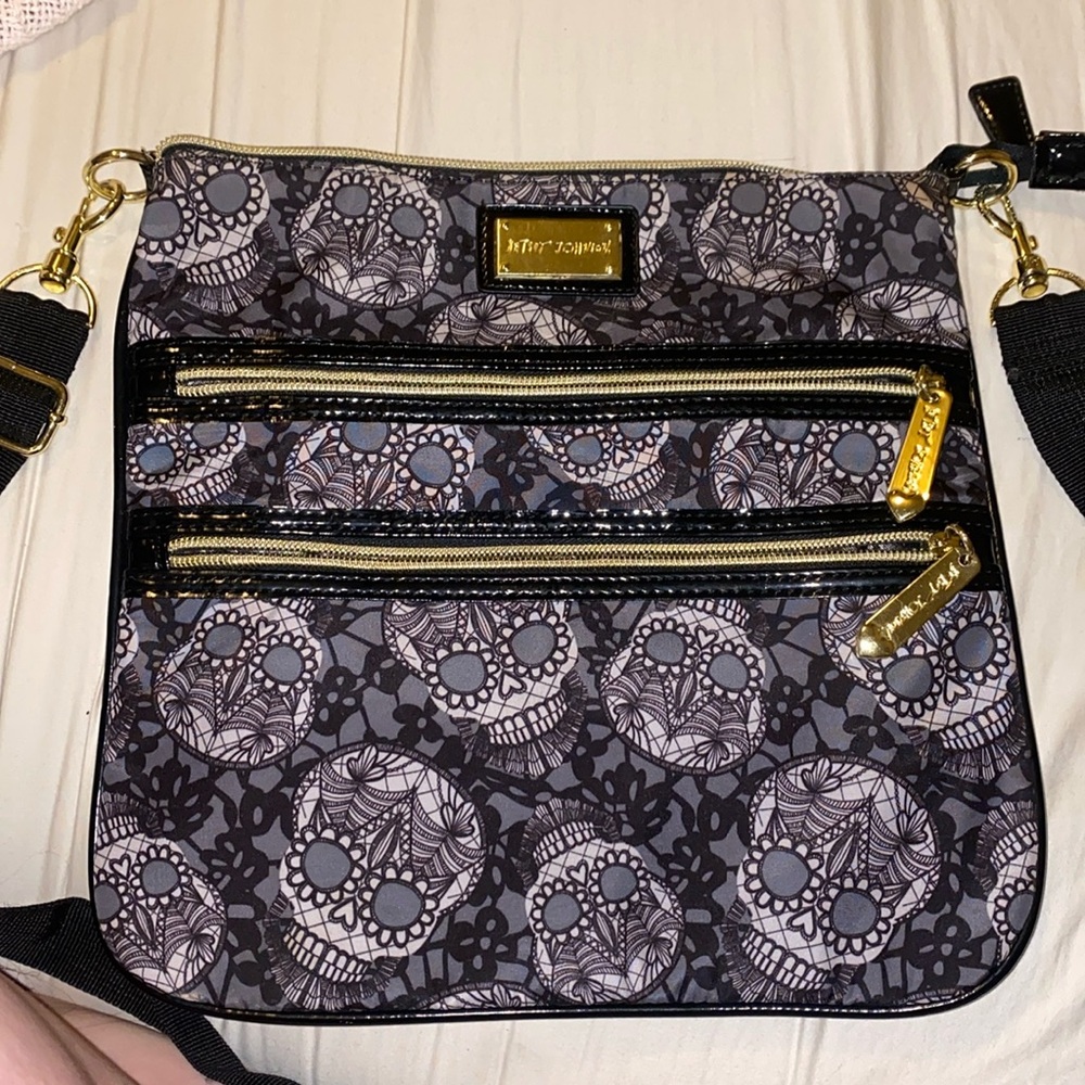 Fabric Skull Betsey Johnson Crossbody